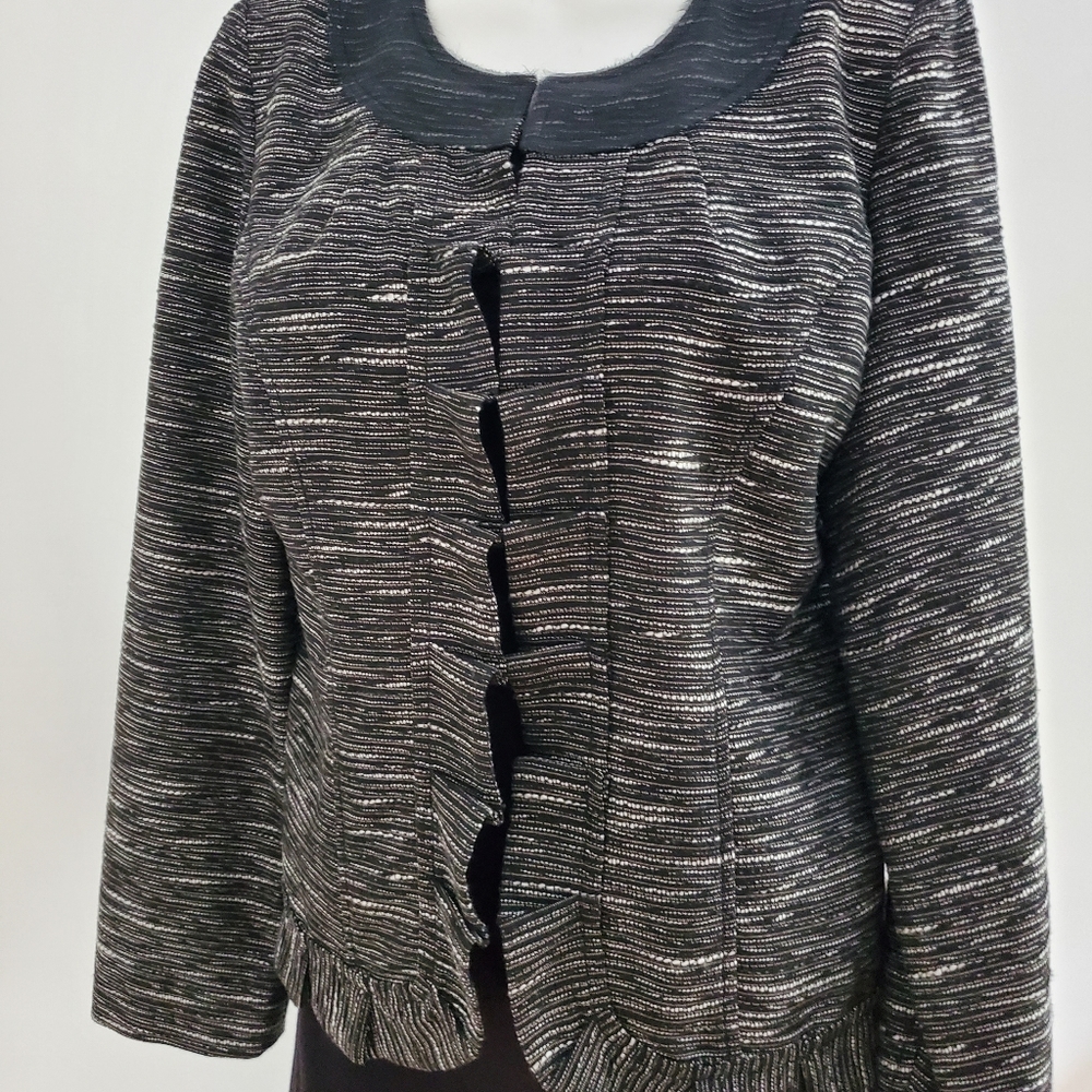 Jacket - Picture 4 of 6